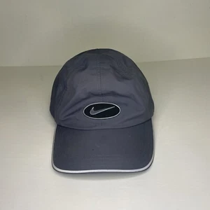 Gorra de golf Nike gris aislada ajustable - Imagen 1 de 6