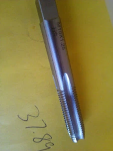 M10 x 1,25 SCHNELLARBEITSSTAHL 4 FLÖTEN STECKHAHN - Bild 1 von 1