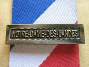 Agrafe NOTRE DAME DES LANDES  en Bronze  Médaille de la Sécurité Intérieure  - Picture 1 of 1