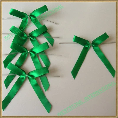 25 lazos de cinta preatados de satén en boda o fiesta de cumpleaños - 17 colores  Foto 1 de 2