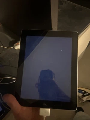 Apple iPad 2 A1395 16 GB, Wi-Fi, 9.7 in - Black - Image 1 of 3