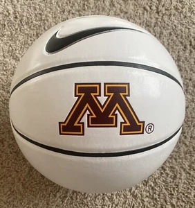 Nike Elite Championship Minnesota Gophers NCAA Basketball 29.5 Full Size - Picture 1 of 3