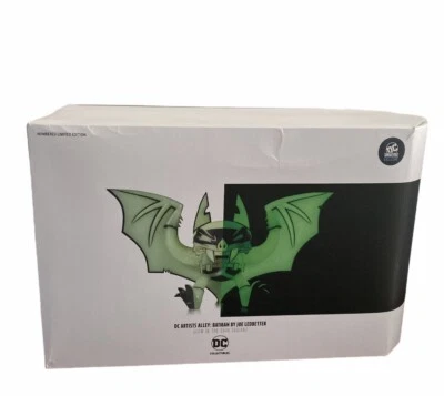 DC Artist Alley Joe Ledbetter Batman Glow In The Dark Varíant Universe Limited E - Image 1 of 2