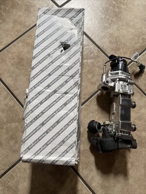 Ram 1500 Jeep Grand Cherokee EGR 2014-2021 enfriador de válvulas nuevo OEM MOPAR 68483334AA Foto 1 de 3