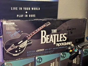 (FAST SHIPPING) The Beatles Rockband George Harrison Guitar + Dongle + Game - Picture 1 of 2