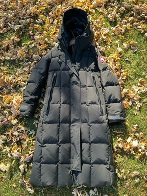 Parka Canada Goose negra de madera de olmo larga invierno X-Mas mediana con chaleco AGOTADO Foto 1 de 4