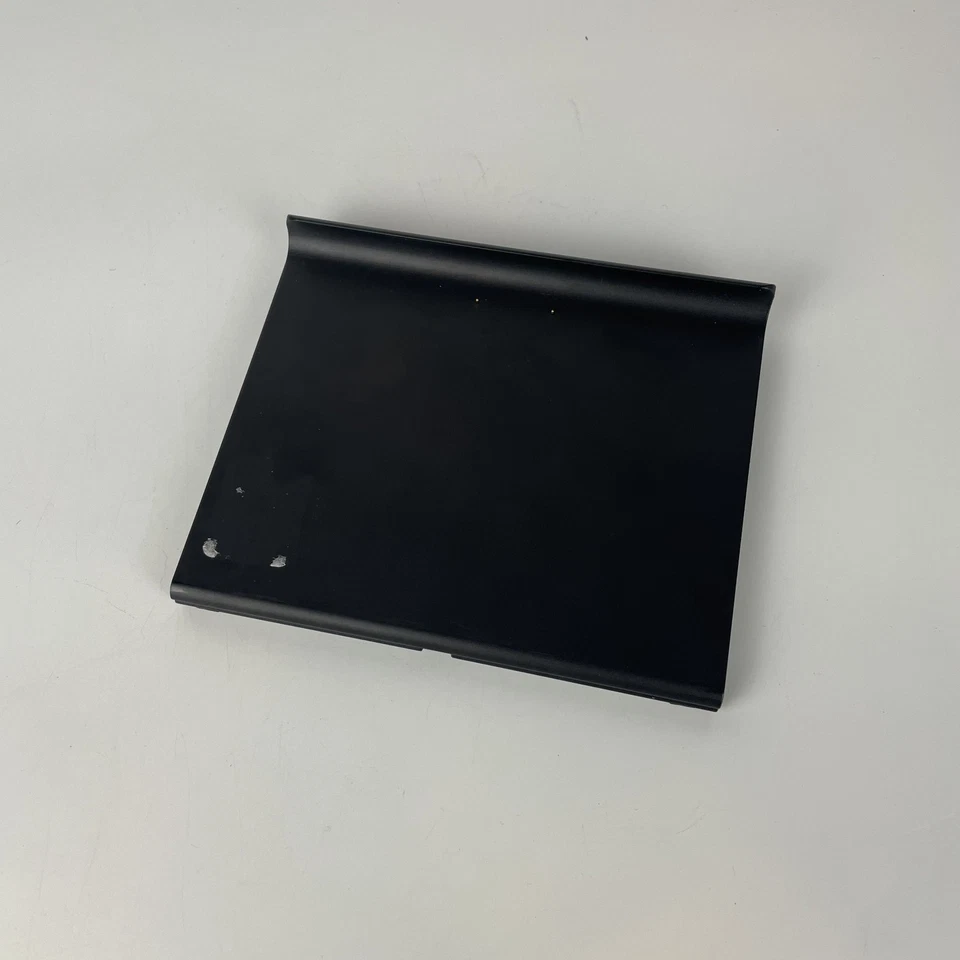 Amazon ZE83PH Charging Dock for Fire HD 8 Tablet (7th Gen 2017) – Device Only - Image 1 of 4