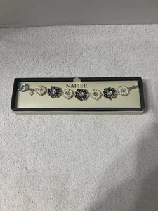 NAPIER Women's 7" Bracelet Sliver & Black Floral NEW IN BOX - Picture 1 of 2