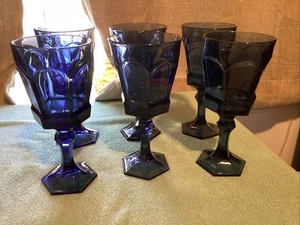 Juego de seis copas de vino o agua azul oscuro Fostoria Virginia - Imagen 1 de 5