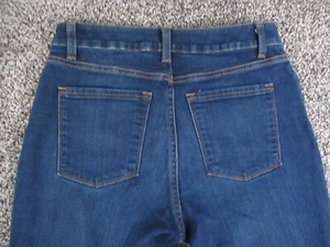 LL Bean Jeans Womens 6MT Blue Denim Classic Fit Straight Mid Rise Retro 28x32 - Picture 1 of 15