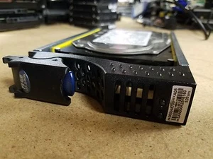 005048700 EMC CLARIION CX DRIVE and TRAY 73gb 15K HITACHI HUS151473VLF4E0 - Picture 1 of 3