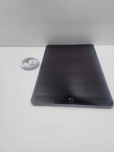 Apple iPad 8a Generazione 10.2" 32GB Solo Wi-Fi Modello A2270 - Grigio Siderale - Foto 1 di 7