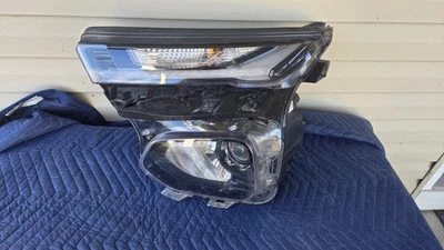 MINT 2021-2023 Chevrolet Trailblazer OEM Right  Halogen w/LED Headlight Chevy - Image 1 of 4
