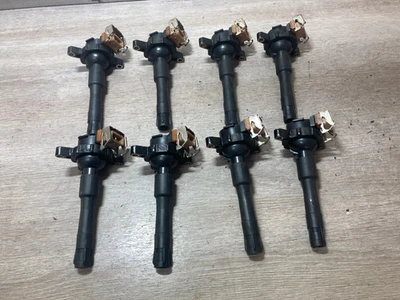 2003 LAND ROVER RANGE ROVER 4.4 PETROL IGNITION COILS 1748017 X 8 - Image 1 of 4