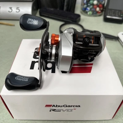 Abu Garcia Revo® X BFS Low Profile Baitcast Reel REVO5 X BFS 1620419 UPC 0362... - Image 1 of 4