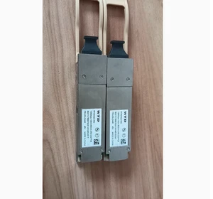 Accelink Nowy i oryginalny moduł optyczny RTXM420-550 100G QSFP28-SR4 - Zdjęcie 1 z 1