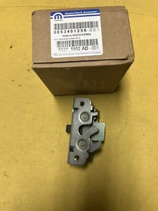 2020-2023 JEEP GLADIATOR 55275952AD Tailgate Latch OEM NEW - Picture 1 of 6