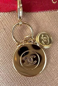 CHANEL necklace charm , Bracelet Charm Moon charm authentic Guaranteed. - Picture 1 of 3