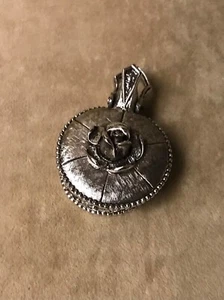Vintage Tortolani Pill Box Rare Silver Tone With Rose Flower Top- Signed! - Bild 1 von 13