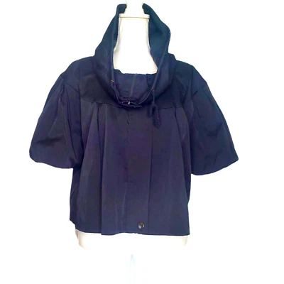 Chaqueta corta cuello embudo manga corta colección NY talla XL Foto 1 de 4