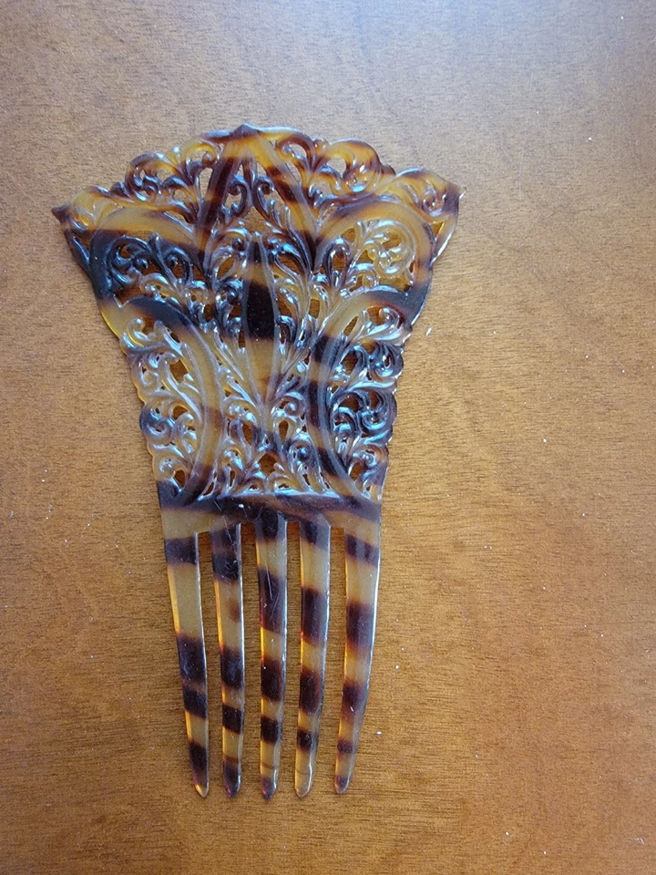 Vintage Tortoise Shell Hair Comb - Image 1 of 2
