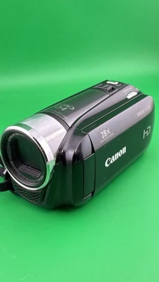 Canon VIXIA HF R20 HD Camcorder 28x Zoom 8GB Internal Memory Tested Great - Image 1 of 4
