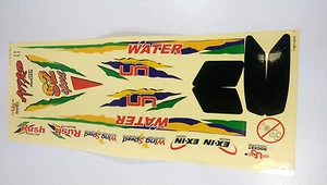 SYMA RC Jet Boat Ricambi Pacchetto Adesivo Adesivo Decalcomania Modello Barche Giocattolo Regno Unito - Foto 1 di 7