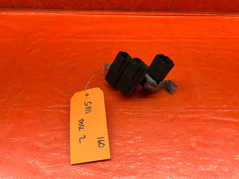 1992 92 Acura Integra - Compartimento del motor debajo del capó relé conjunto de 3 - OEM #160 Foto 1 de 4