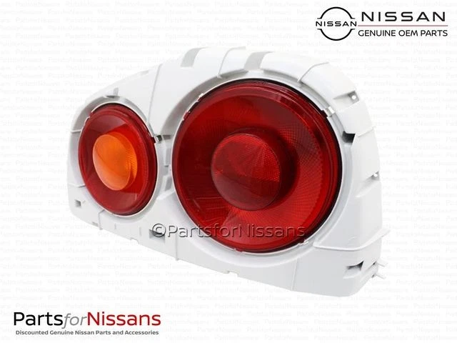 Luz trasera lateral derecha genuina R34 - estilo tardío 26554-AA325 Foto 1 de 1