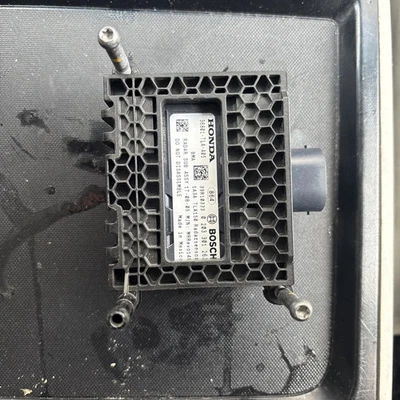 2017-2021 Honda CRV CR-V Cruise Control Distance Radar Sensor 36801-TLA-A05 OEM - Image 1 of 3