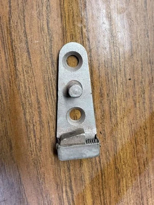Metropolitan Nash RH Door Striker Bracket #1 - Image 1 of 4