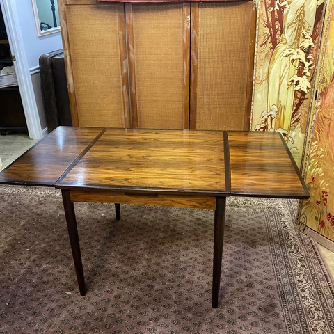Very Nice Rosewood Mid Century Modern Dining Table Draw Leaf Square Denmark Mark Cover