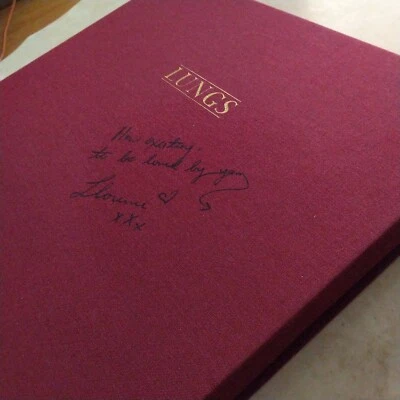 RARE SIGNED Florence and the Machine - Lungs Boxes autographed vinyl LP - Image 1 of 4