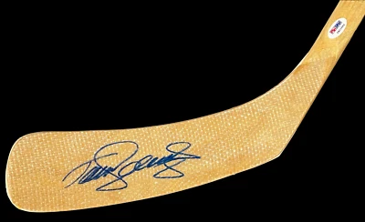 PALO DE HOCKEY FIRMADO POR TEEMU SELANNE PSA/ADN EN PRESENCIA CERTIFICADO DE AUTENTICIDAD ANAHEIM DUCKS JETS Foto 1 de 2
