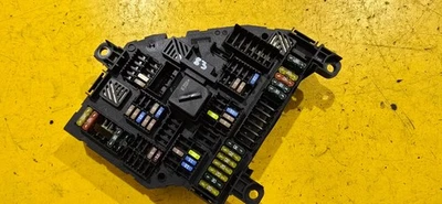 BMW X3 F25 20D XDRIVE PRE FACELIFT 10-14 FUSE RELAY BOX 9210860 - Image 1 of 3