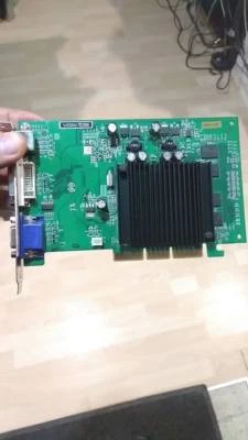 MSI NX6200AX 256MB DDR2 AGP8X RARE !!! - Image 1 of 4