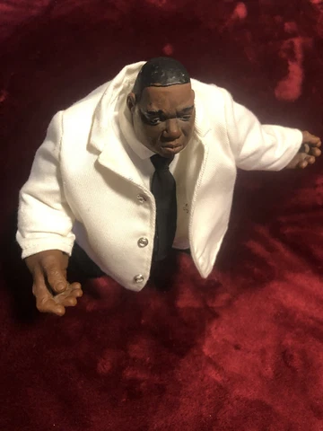 Notorious BIG Action Figure Mezco Biggie Smalls Rare Bad Boy used Cover