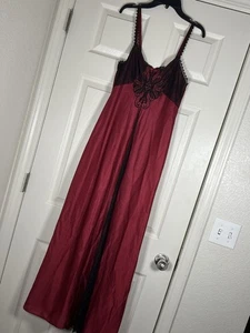 Gilligan & O’Malley Women’s Dark Red Sexy Floor Length Nightgown W/ Black Lace S - Picture 1 of 9