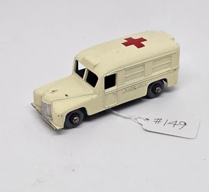 Matchbox Lesney – 14b Daimler Ambulance 1958 (ID#149) - Picture 1 of 6