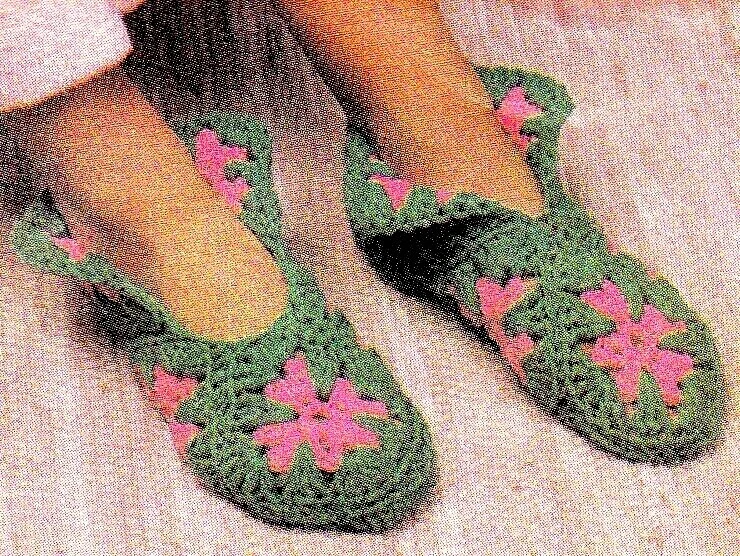 COZY Fall Cuffed Slippers/Apparel/Crochet Pattern INSTRUCTIONS ONLY - Image 1 of 1
