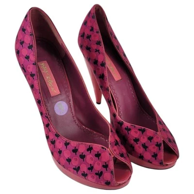Betsey Johnson Vero Cuoio Coquette Pumps Womens 7.5M Sexy Pink Peep Toe Slip On - Image 1 of 4