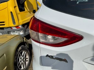 Rückleuchte links Ford Kuga Weiß Bj.11.2015 Typ 8566/BJH - Bild 1 von 2