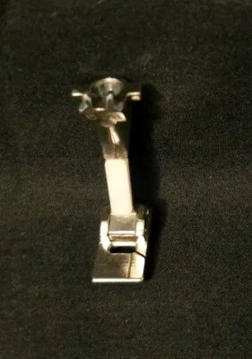 Vintage Bernina Bulky Overlock Presser Foot Old Style 528 - Image 1 of 2