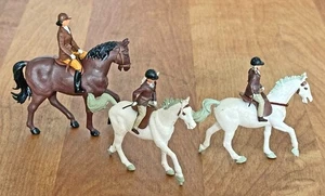 3 1970s Vintage Britains Horses with Women/Girl Riders Figurines - Picture 1 of 11