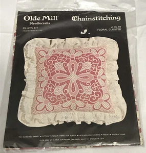 Kit de almohada de punto de cadena con racimo floral Olde Mill Needlecrafts #35-19 Nuevo de Lote Antiguo - Imagen 1 de 5