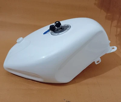 Suzuki RGV250 vj22 1991 -1994 White Painted Steel Petrol Fuel Tank With Cap |Fit - Image 1 of 4