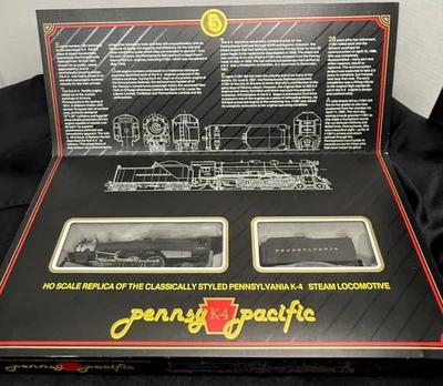 HO Scale Bachmann DC Spectrum Pennsylvania K-4 #1361 Pacific Locomotive Tender - Image 1 of 4