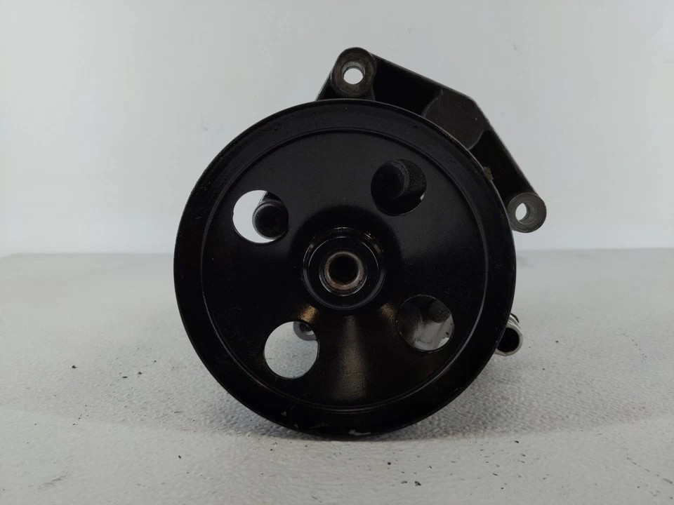 Bomba de columna de dirección asistida Mercedes-Benz C280 2006-2007 OEM VBWLU Foto 1 de 4