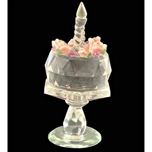 Estatuilla de pastel de cumpleaños decorada con cristal aniversario coleccionable rosa floral - Imagen 1 de 3