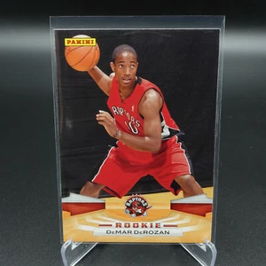 2009-10 Panini basketball Demar Derozan tarjeta de novato base #309 - Imagen 1 de 2